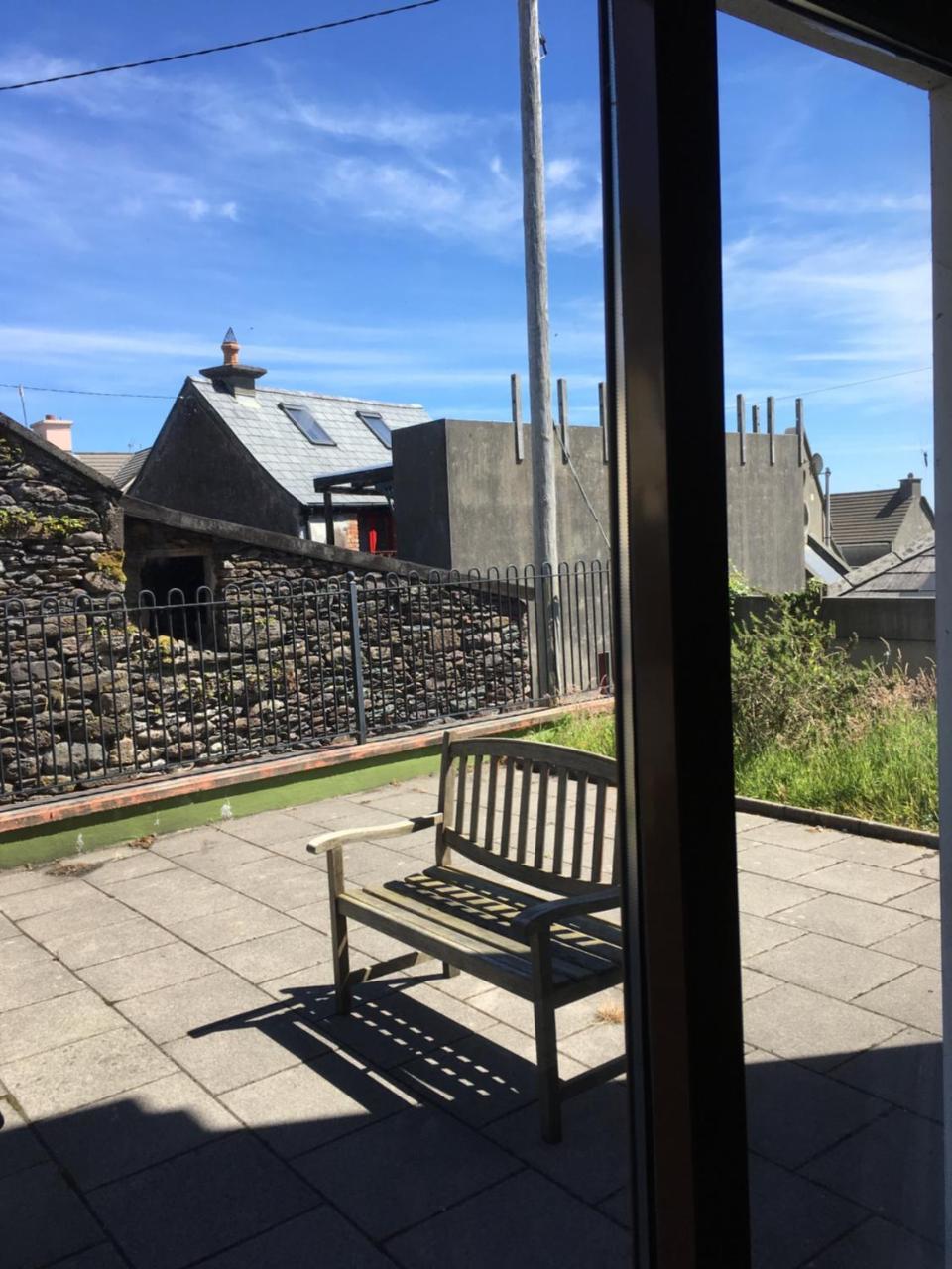 O'Connors Guesthouse Faha  エクステリア 写真