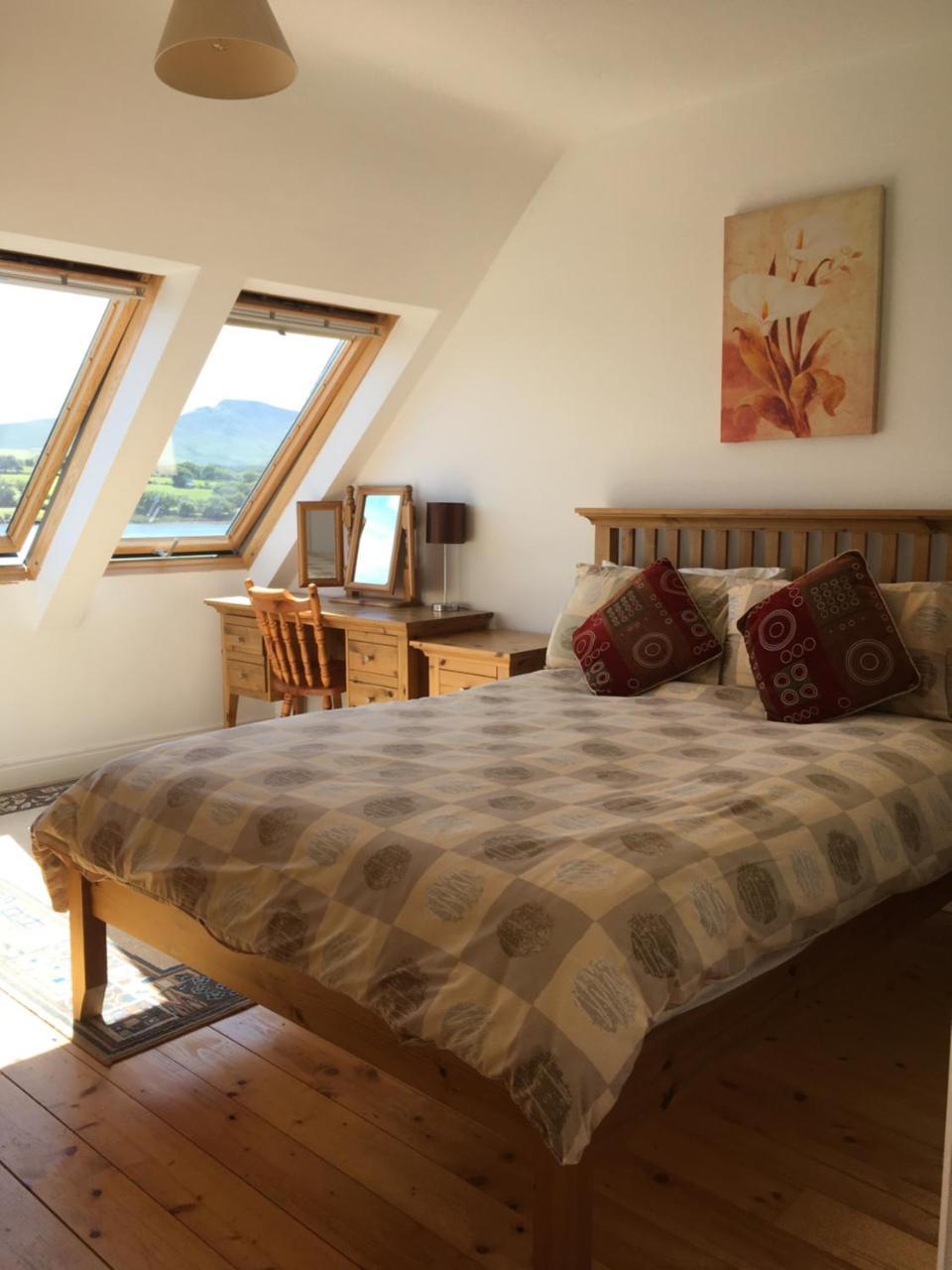 O'Connors Guesthouse Faha  エクステリア 写真