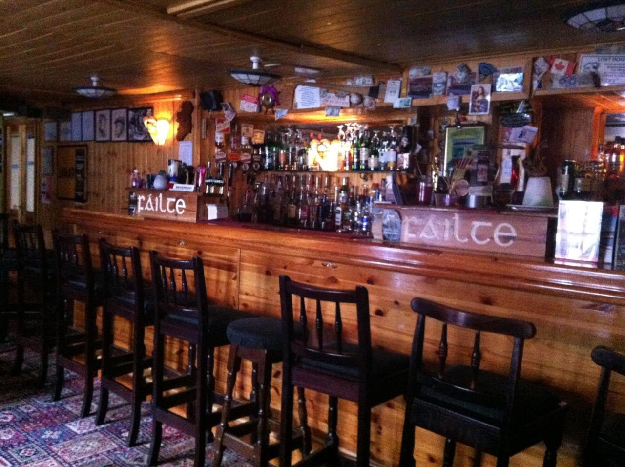 O'Connors Guesthouse Faha  エクステリア 写真
